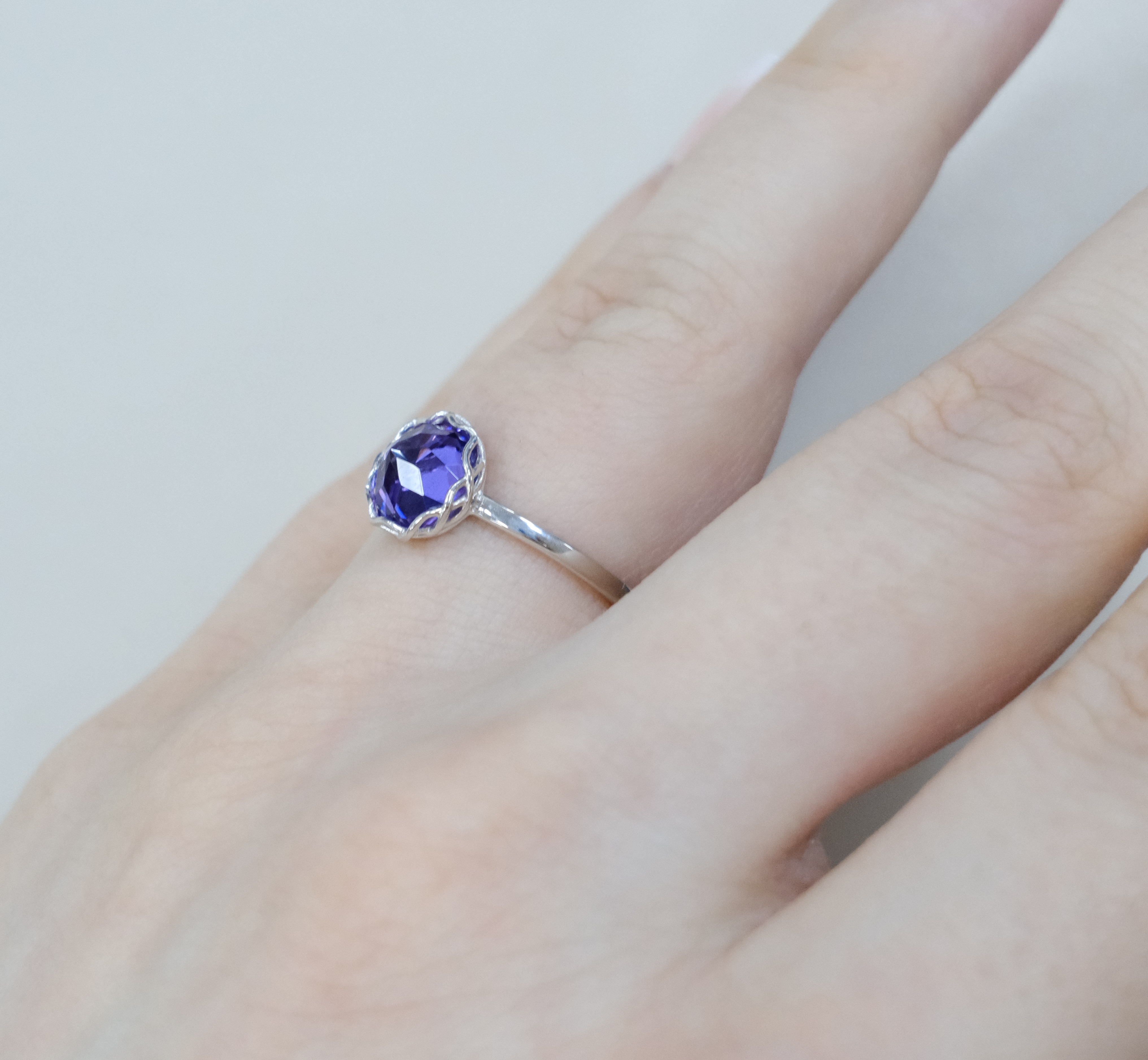 Серебряное кольцо с аметистом